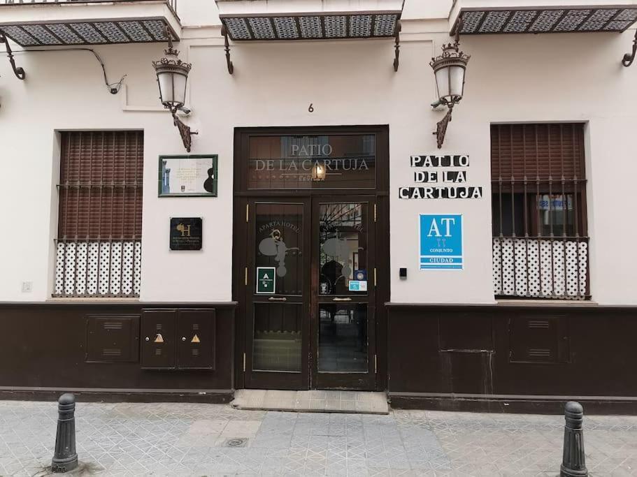 Apartamento Con Encanto En Patio Sevillano Extérieur photo