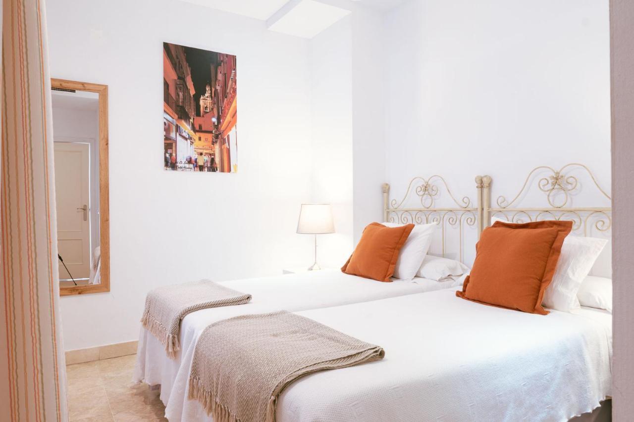 Apartamento Con Encanto En Patio Sevillano Extérieur photo